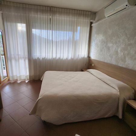 Albergo Nyers Perugia Eksteriør billede