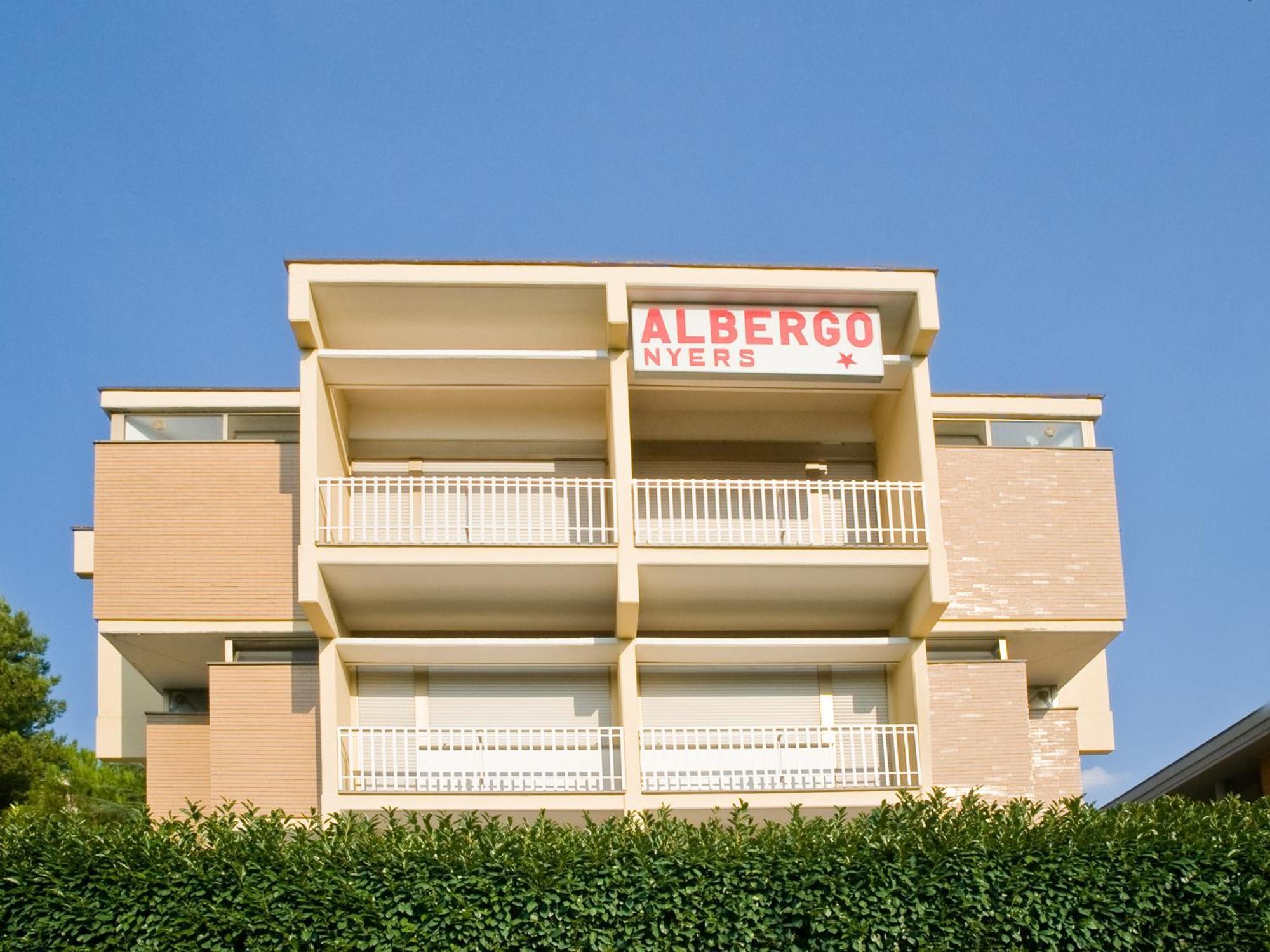 Albergo Nyers Perugia Eksteriør billede