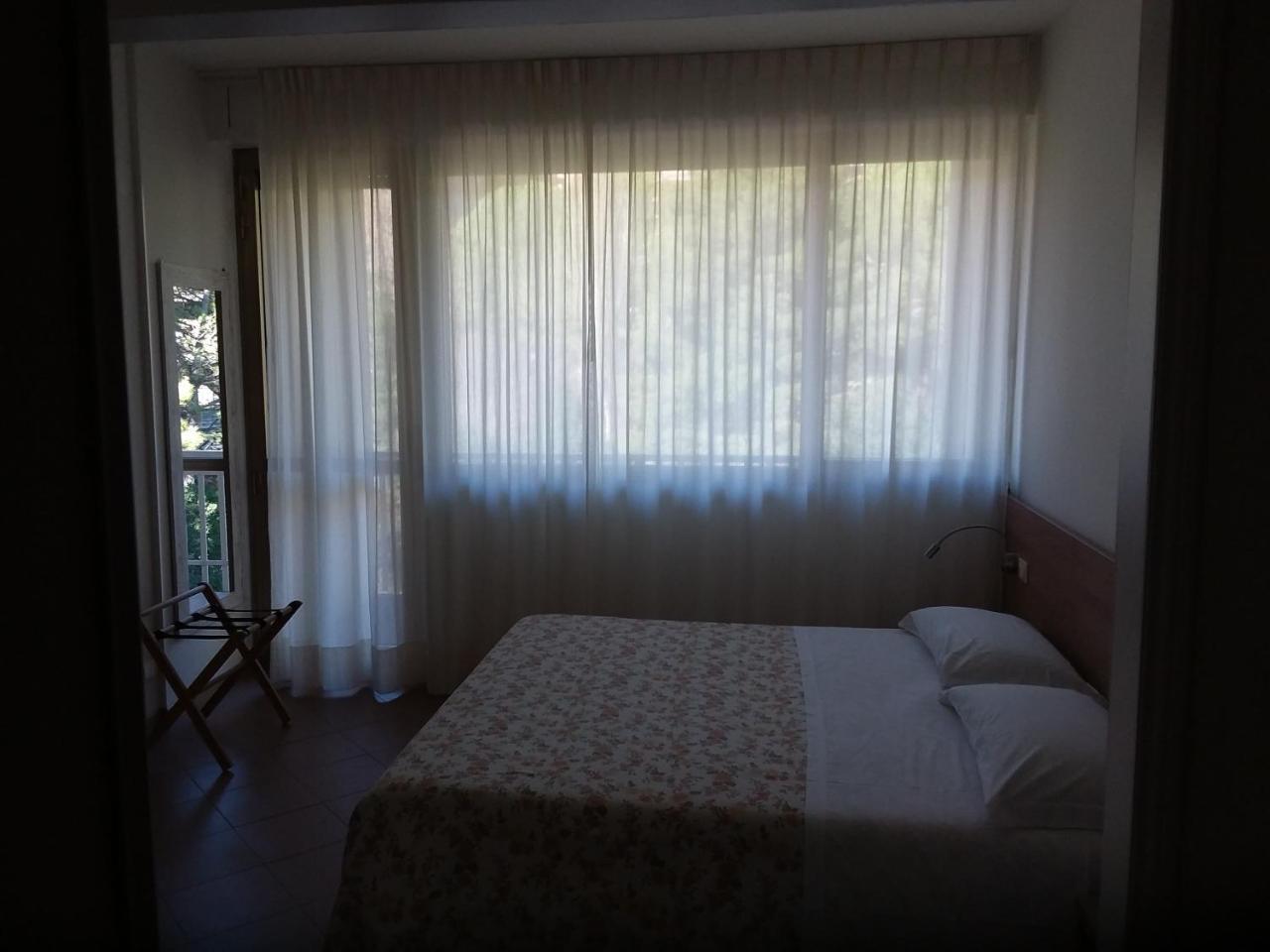 Albergo Nyers Perugia Eksteriør billede
